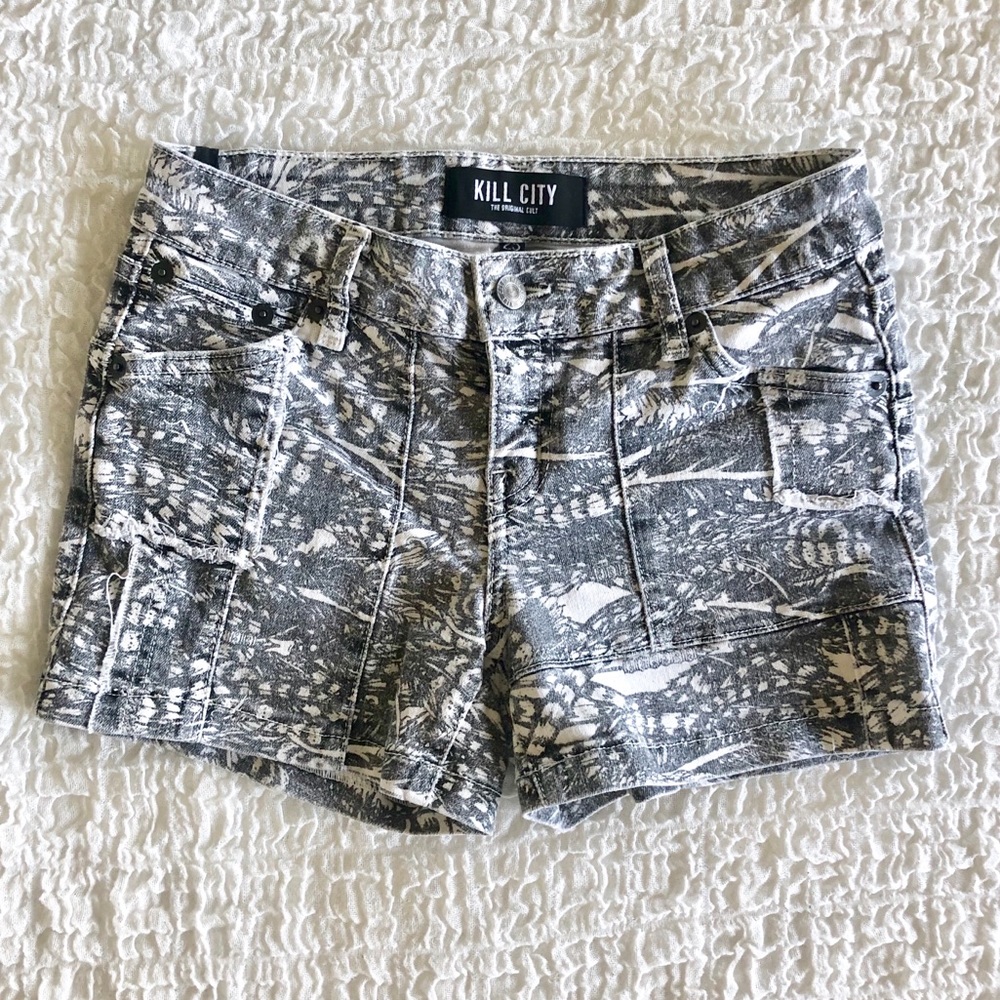 KILL CITY junkie shorts- Size 25